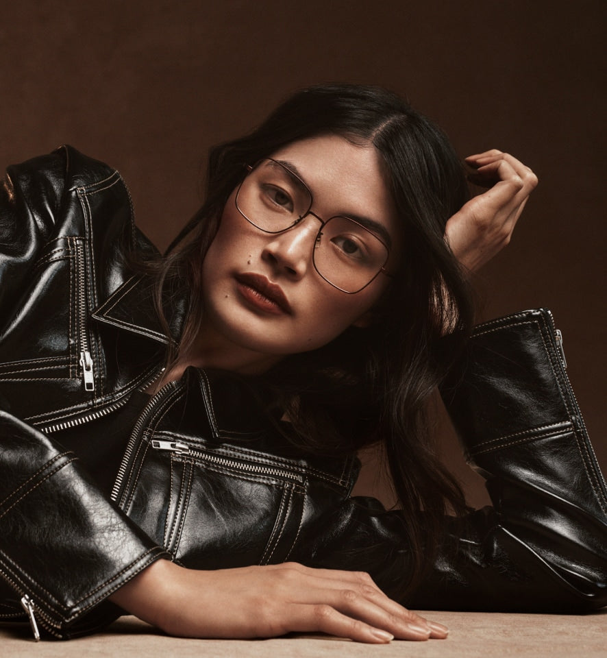 2024年秋キャンペーン — By Design | Oliver Peoples®