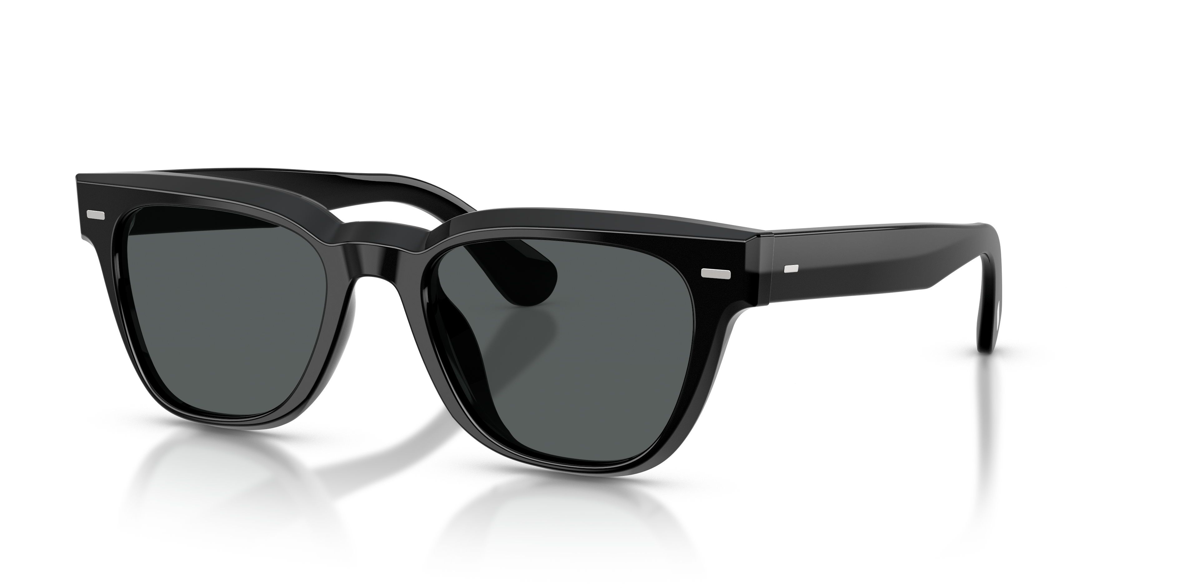 Oliver Peoples Rueny の ブラック フレームと ミッドナイト