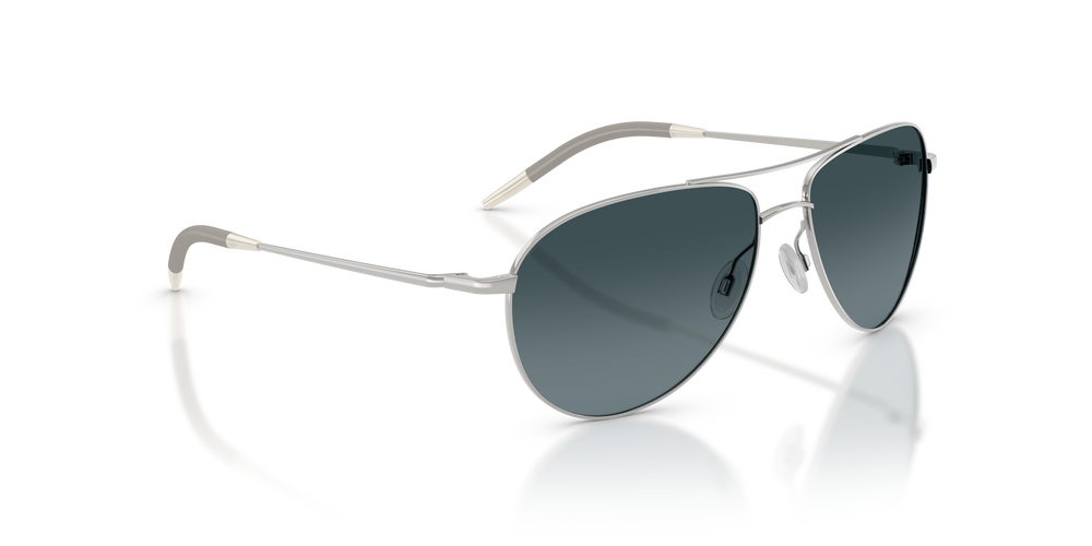 Sie Oliver Peoples Benedict mit Silber Gestell und Blau Gläsern - Das Bild 3