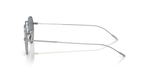 Oliver Peoples M-4 30Th avec une monture Argent et des verres Bleu - L'image 4