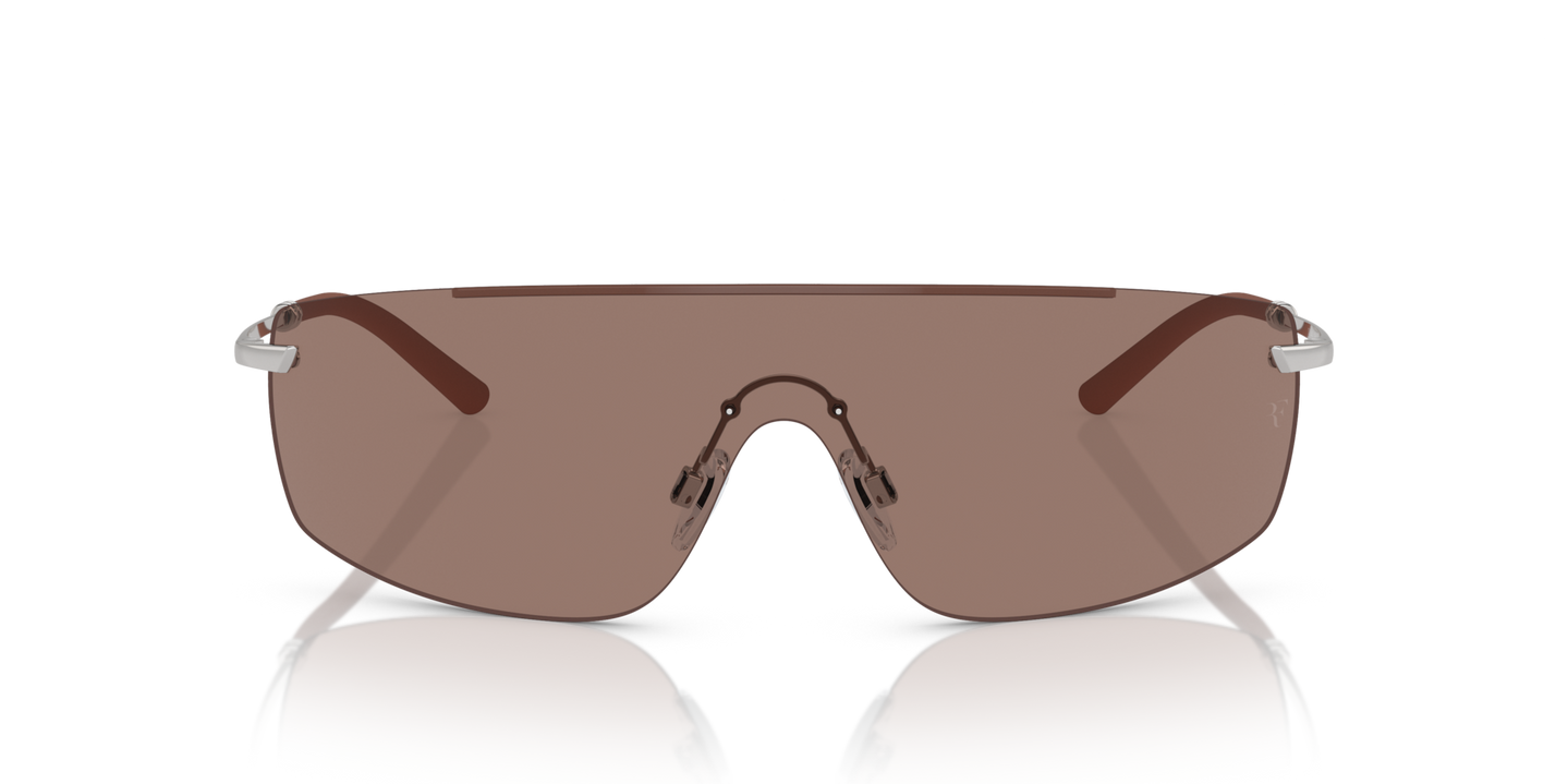 Sie Oliver Peoples R-5 mit Brick/Silver Gestell und Braun Gläsern - Bild Performance-Gläser