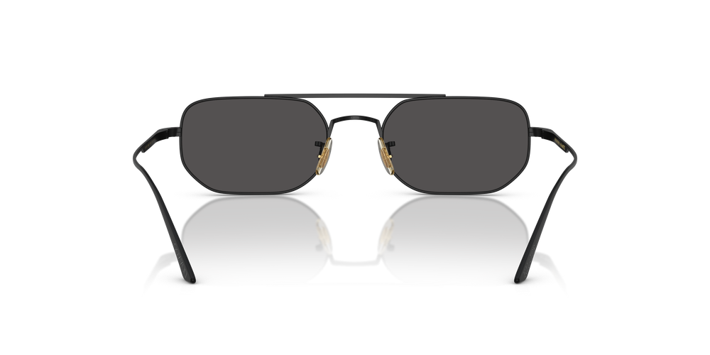 Oliver Peoples 1989C avec une monture Noir mat et des verres Gris - L'image 5