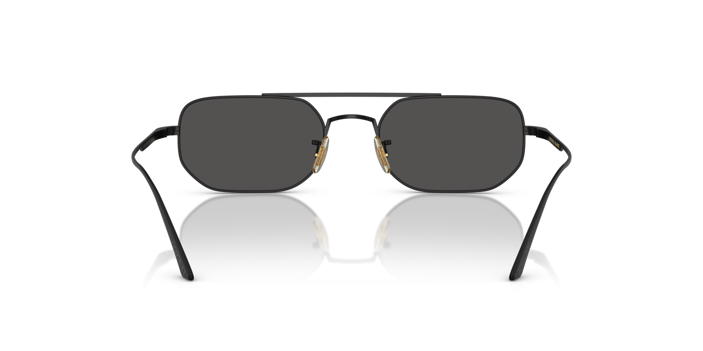 Oliver Peoples 1989C with Matte Black frame and Grey lenses - Image Nosepads