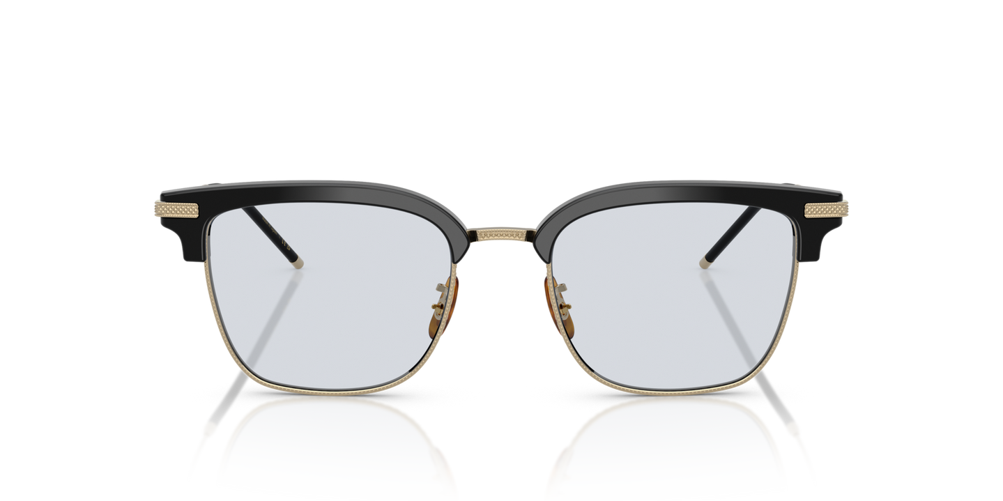 Oliver Peoples TK-12 の ブラック/ゴールド フレーム - 画像 素材