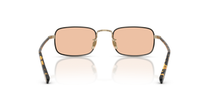 Oliver Peoples Brymer の ゴールド/ブラック フレーム - 画像 5
