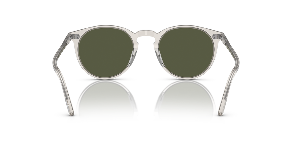 Oliver Peoples O'Malley Sun avec une monture Black Diamond et des verres Vert - L'image 5