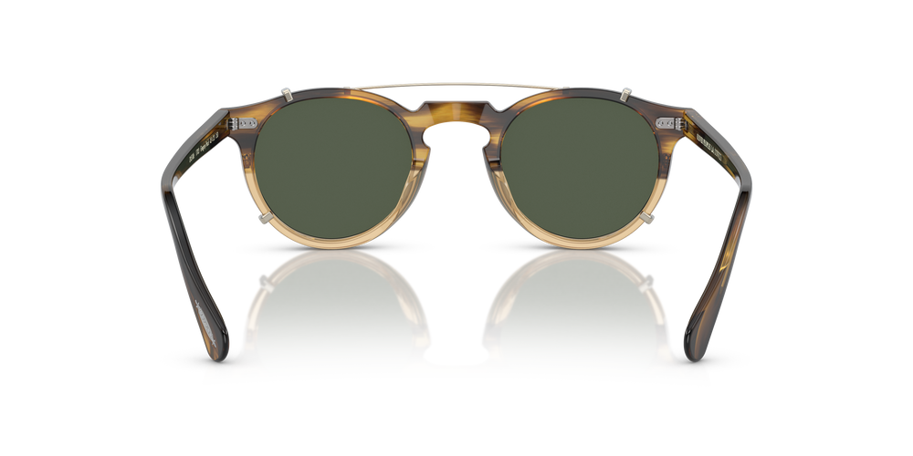 Oliver Peoples Gregory Peck Clip with Gold frame and Green lenses - Image 6