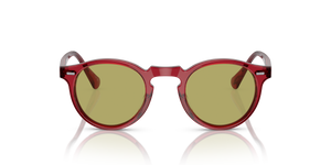 Oliver Peoples Gregory Peck Sun Limited Edition avec une monture Rouille translucide et des verres Vert - image 2