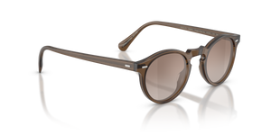 Sie Oliver Peoples Gregory Peck Sun Exclusive mit Espresso halbmatt Gestell und Braun Gläsern - bild 3
