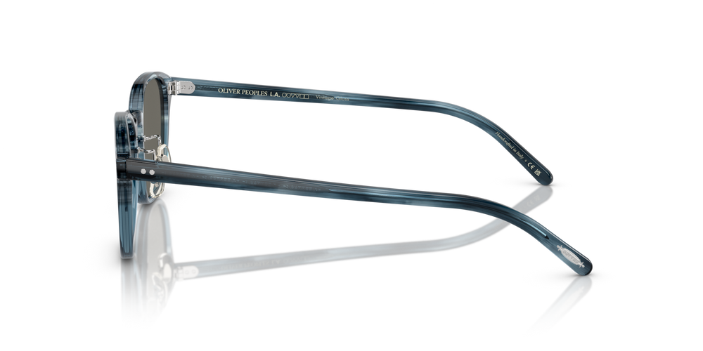 Oliver Peoples Fairmont Sun-F avec une monture Bleu foncé VSB et des verres Gris - image 4