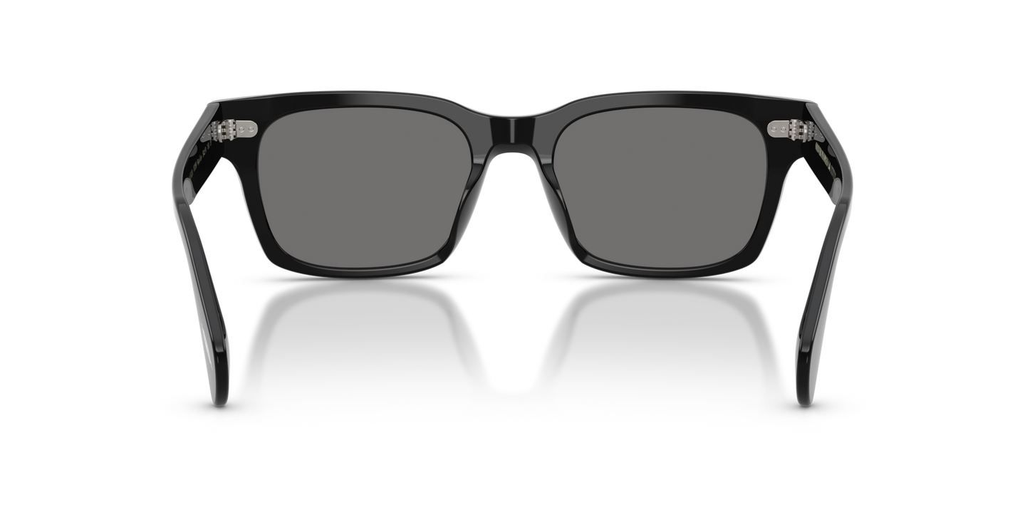 Oliver Peoples Ryce Sun with Black frame and Grey lenses - Image Nosepads