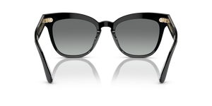 Oliver Peoples Marianela avec une monture Noir et des verres Gris - L'image 5