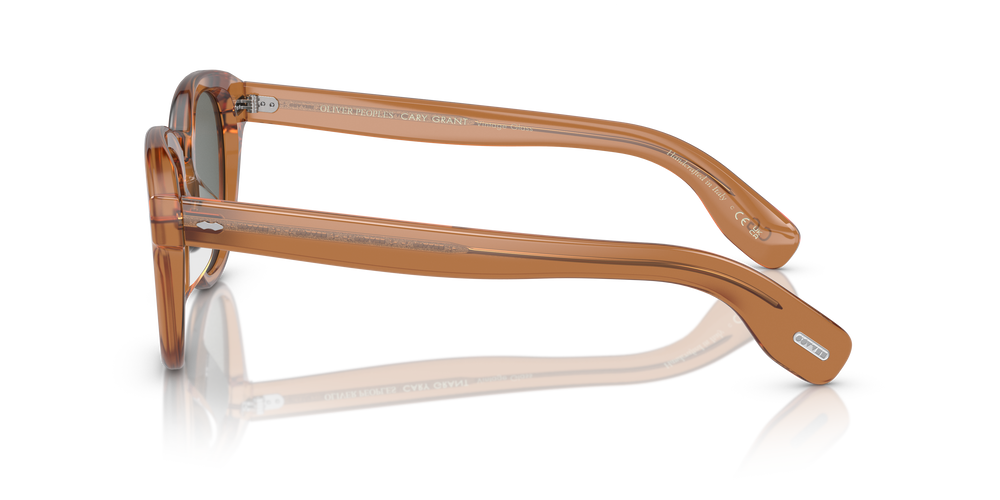 Oliver Peoples Cary Grant Sun avec une monture Carob et des verres Bleu - L'image 4