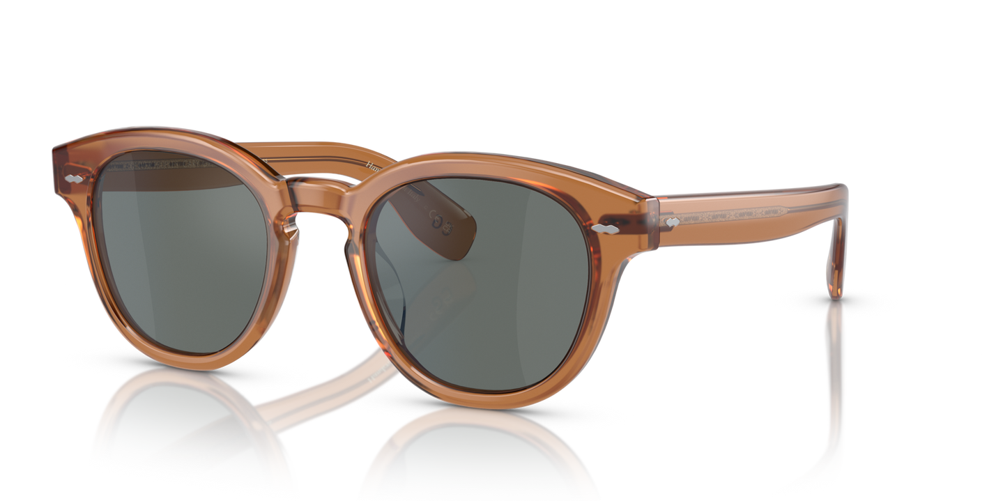 Oliver Peoples Cary Grant Sun avec une monture Carob et des verres Bleu - Image Plaques