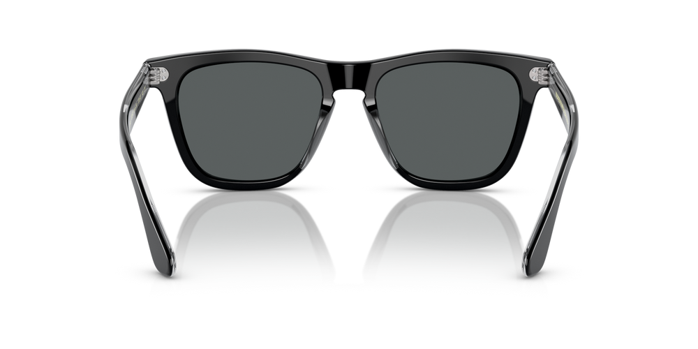 Oliver Peoples Lynes Sun avec une monture Noir et des verres Gris - image 5