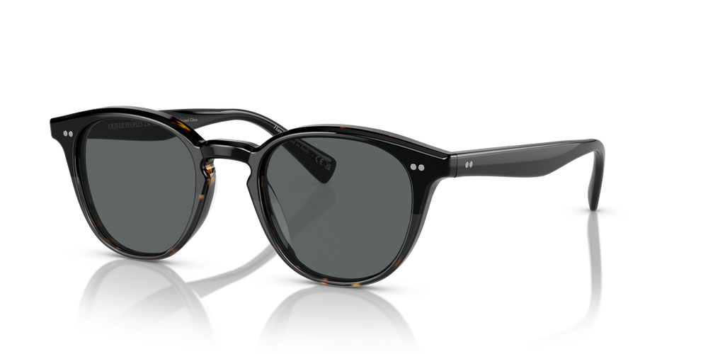Oliver Peoples Desmon Sun with Black/362 Gradient frame and Oliver Peoples Desmon Sun with Black/362 Gradient frame and