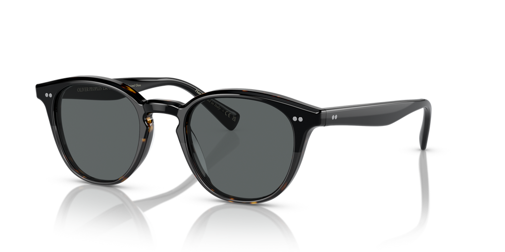 Oliver Peoples Desmon Sun with Black/362 Gradient frame and Grey lenses - image 3