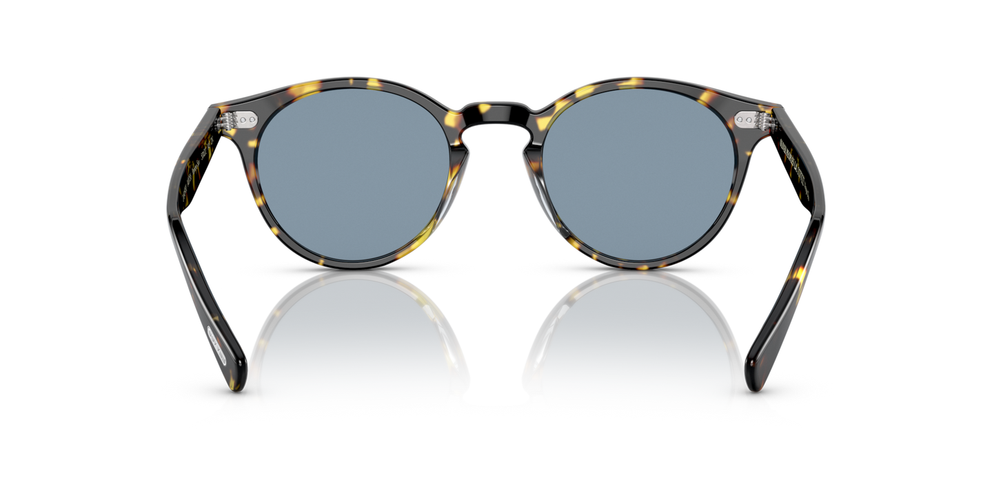 Oliver Peoples Romare Sun with Vintage DTB frame and Blue lenses - Image Nosepads