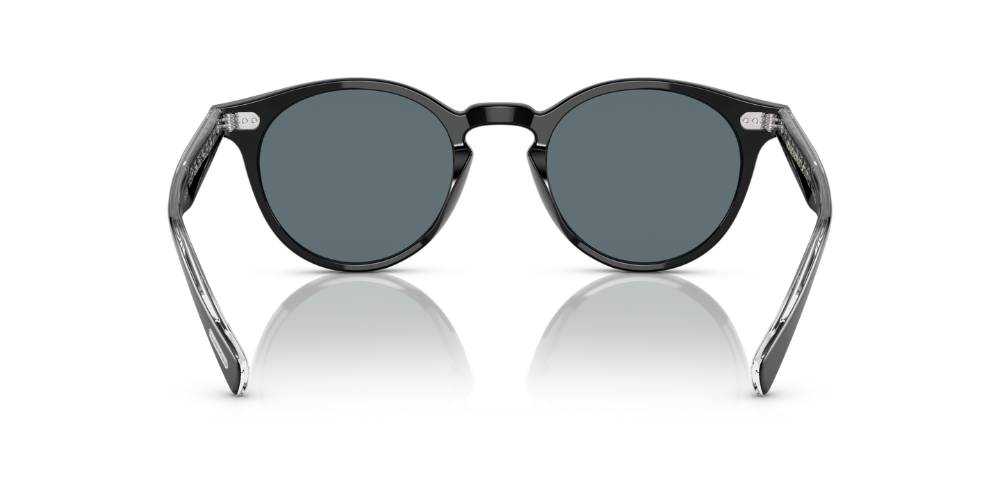 Oliver Peoples Romare Sun with Black frame and Blue lenses - Image Nosepads