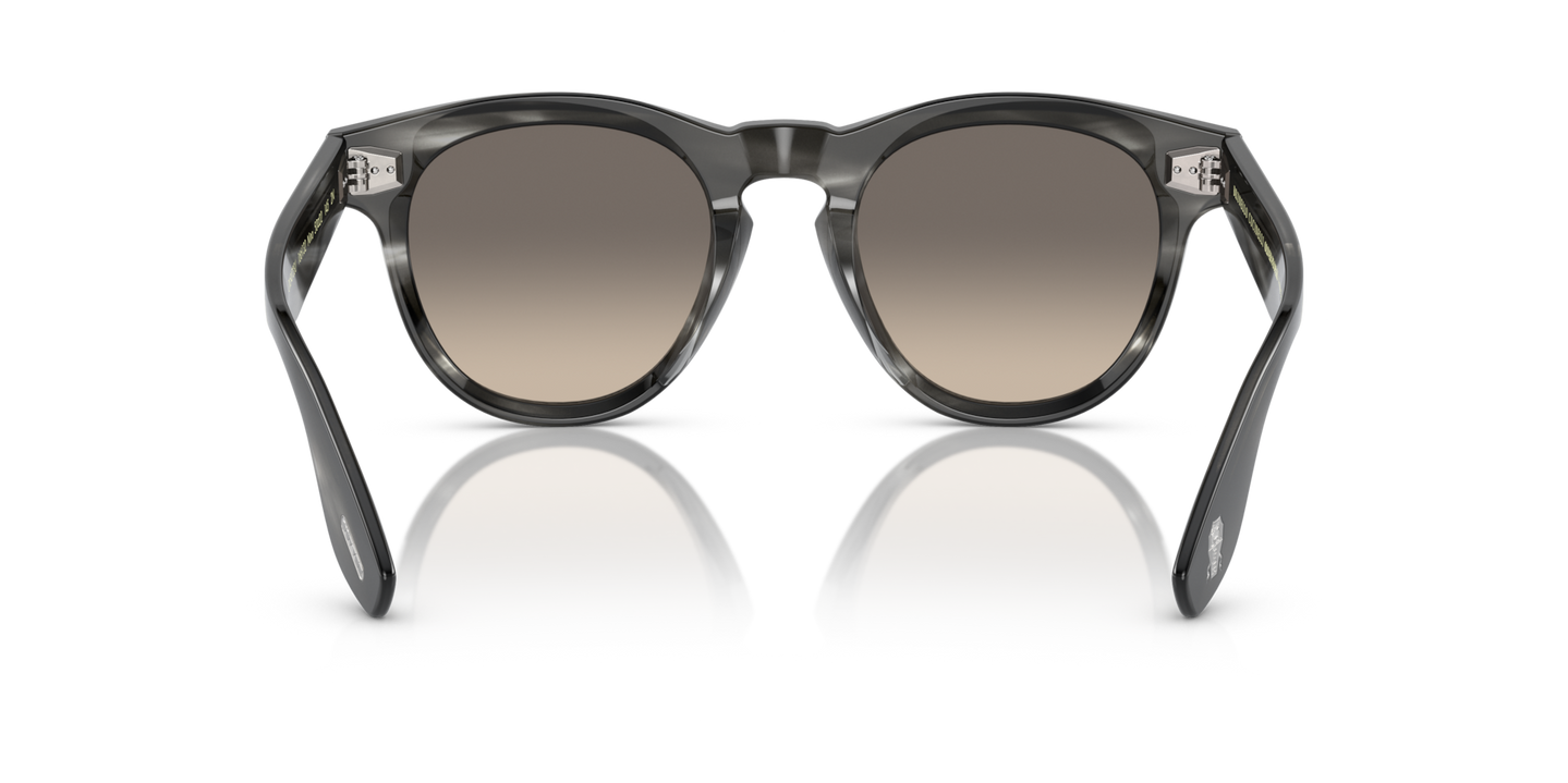Oliver Peoples Nino with Charcoal Tortoise frame and Grey lenses - Image Nosepads