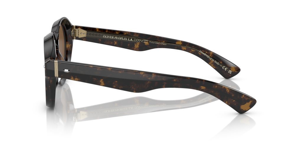 Oliver Peoples Cassavet avec une monture Walnut Tortoise et des verres Brun - L'image 4