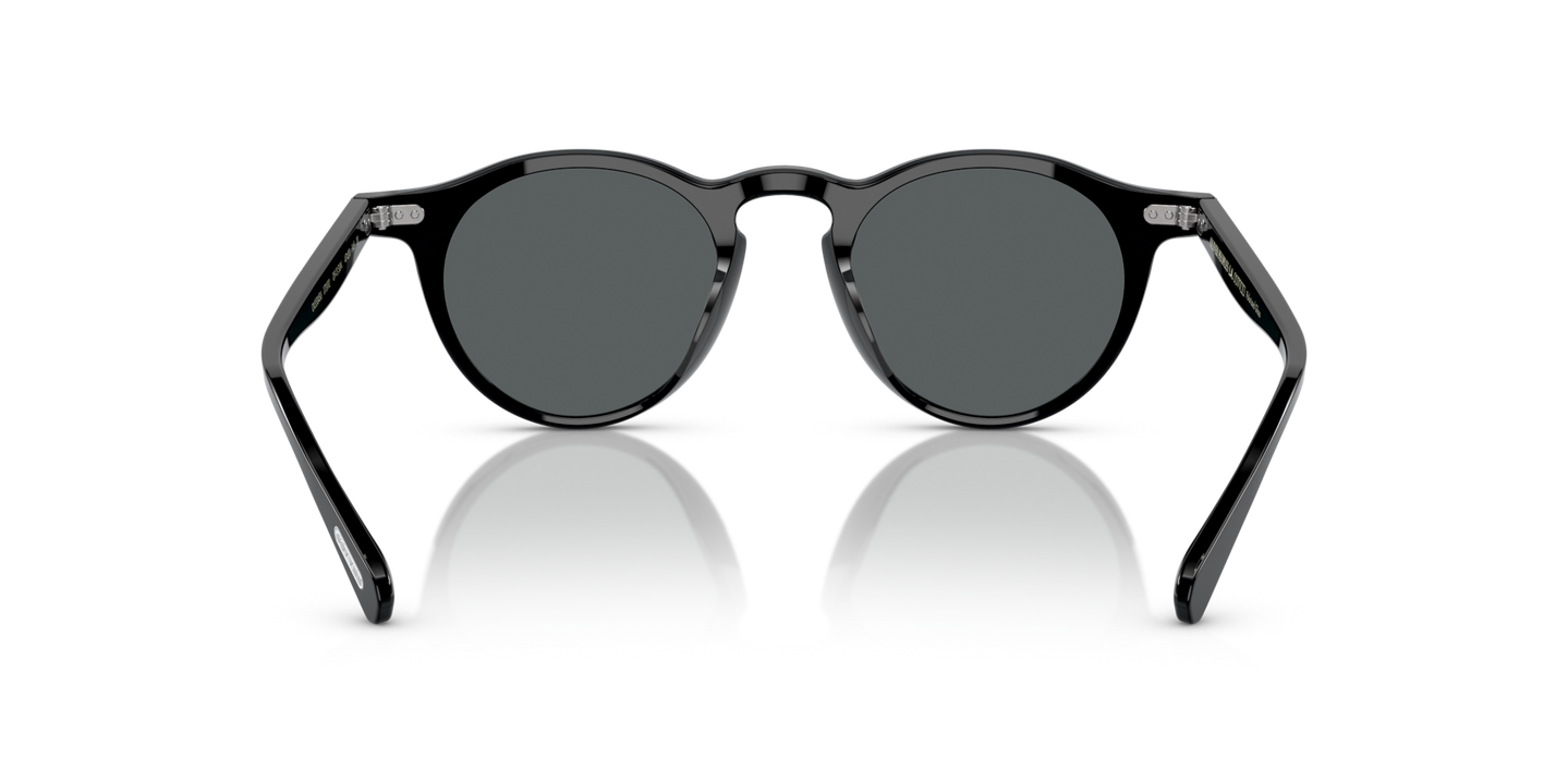 Oliver Peoples OP-13 Sun with Black frame and Grey lenses - Image Nosepads