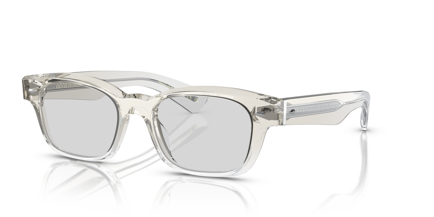 Oliver Peoples Latimore con montatura Nero a Rombi/Crystal Sfumato - Immagine Placchette