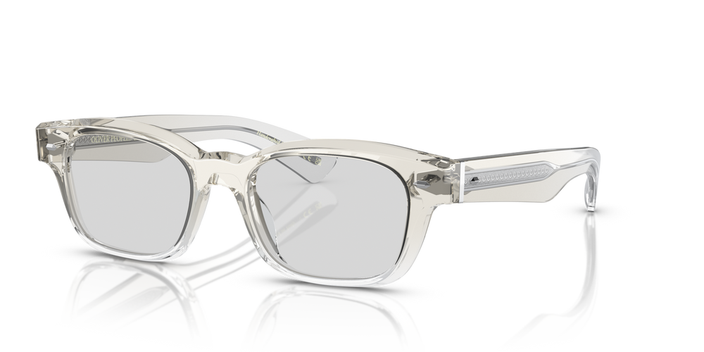 Oliver Peoples Latimore with Black Diamond/Crystal Gradient frame