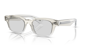 Oliver Peoples Latimore con montatura Nero a Rombi/Crystal Sfumato - immagine 1