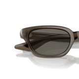 Oliver Peoples 1983C avec une monture Taupe et des verres Gris - Variant