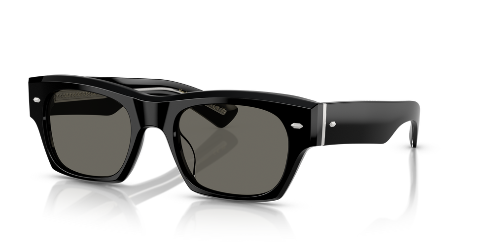 Oliver Peoples Oliver Sixties Sun with Walnut Tortoise frame and G