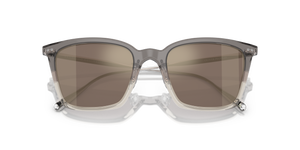 Oliver Peoples Luisella avec une monture Vintage Grey Fade/Silver et des verres Brun - L'image 6