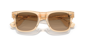 Oliver Peoples Mister Brunello avec une monture Champagne et des verres Rose - image 7