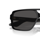 Oliver Peoples 1977C avec une monture Noir et des verres Gris - Variant