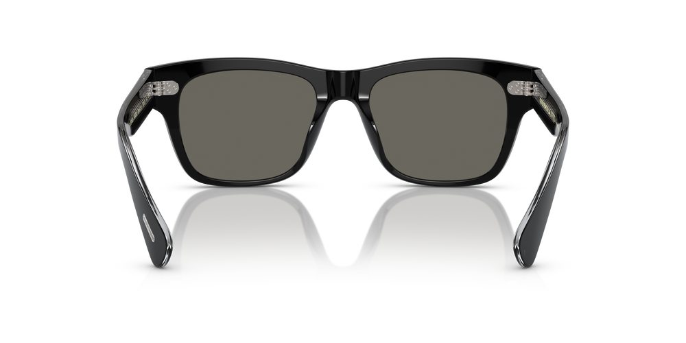 Oliver Peoples Birell Sun with Black frame and Carbon Grey lenses