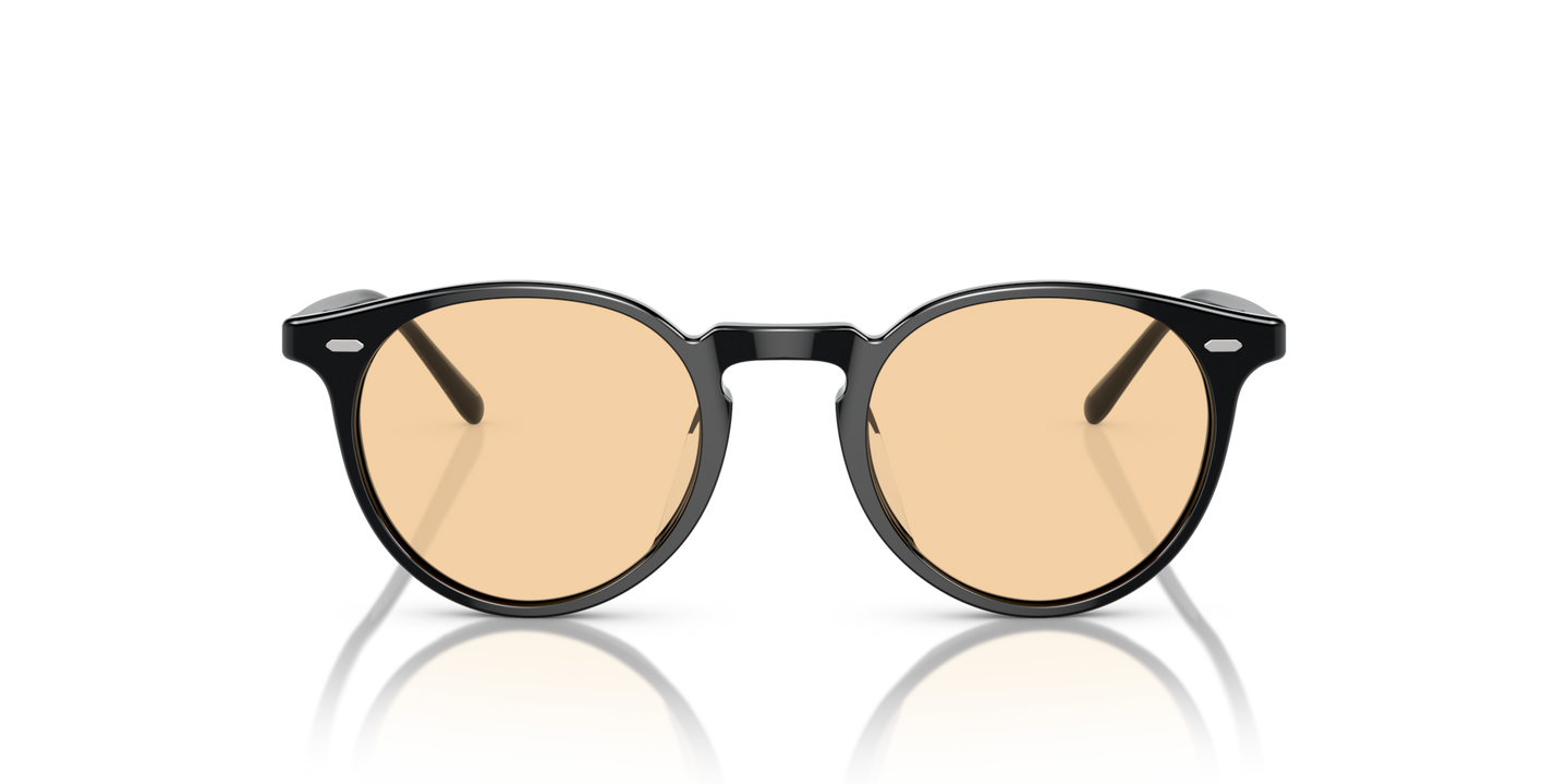 Oliver Peoples N.02 with Black frame - Image Material 