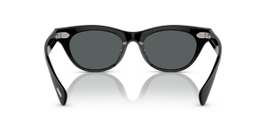 Sie Oliver Peoples Avelin mit Schwarz Gestell und Grau Gläsern - Das Bild 5