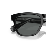 Oliver Peoples R-3 avec une monture Noir et des verres Gris - Variant