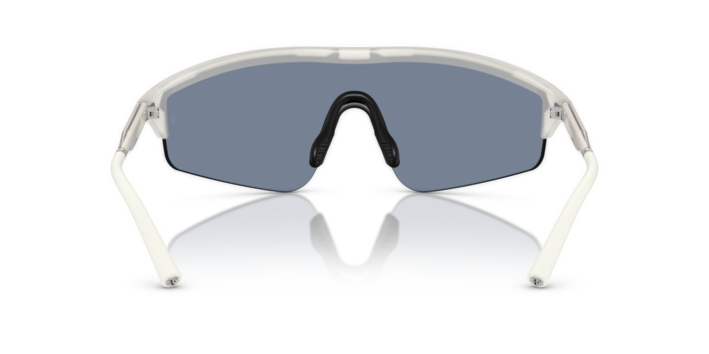 Sie Oliver Peoples R-7 mit Weiß warm Gestell und Blau Gläsern - Bild Stegplättchen