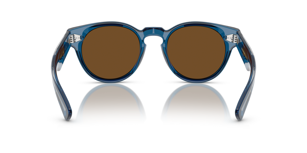 Oliver Peoples Hayton 18k avec une monture Bleu Translucide et des verres Brun - L'image 5
