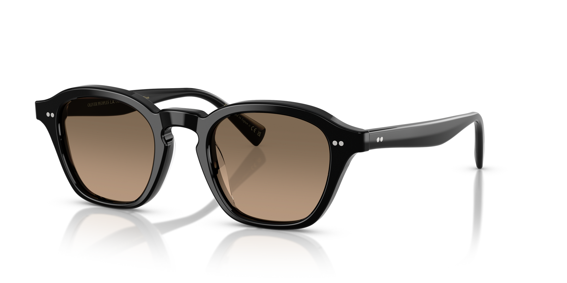 Oliver Peoples Eyles with Black frame and Sandstone Gradient Polar