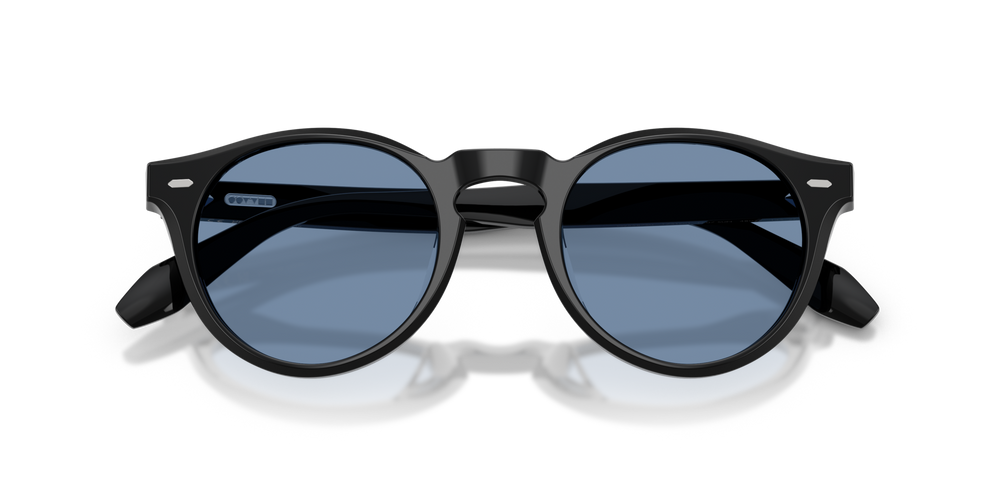 Oliver Peoples N.07 Sun avec une monture Noir et des verres Transparent - image 7