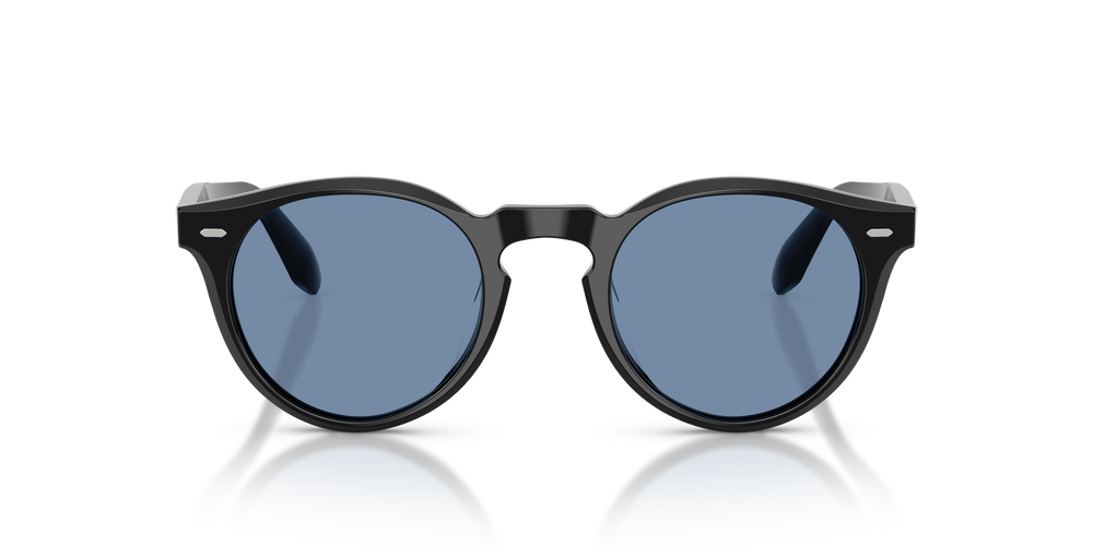 Sie Oliver Peoples N.07 Sun mit Schwarz Gestell und Transparent Gläsern - Das Bild 9