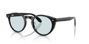 Sie Oliver Peoples N.07 Sun mit Schwarz Gestell und Transparent Gläsern - Das Bild 2
