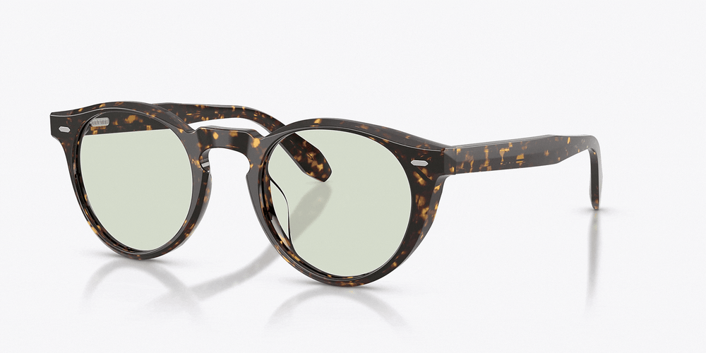 Oliver Peoples N.07 Sun with Black frame and Sky Blue Wash To Dark Oliver Peoples N.07 Sun with Black frame and Sky Blue Wash To Dark