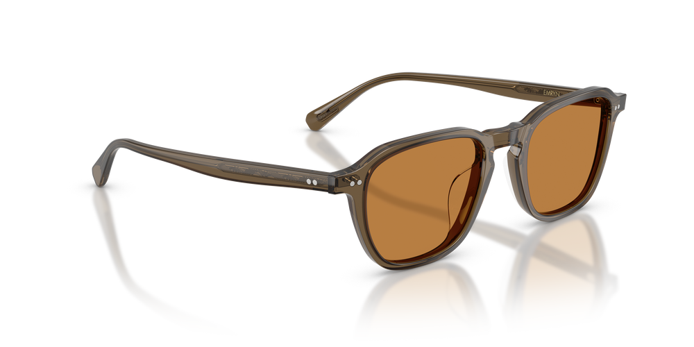 Sie Oliver Peoples Emryn mit Haselnussbraun Gestell und Braun Gläsern - Das Bild 3