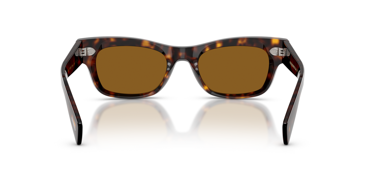 Oliver Peoples Sonia with 362 frame and Brown lenses - Image Nosepads