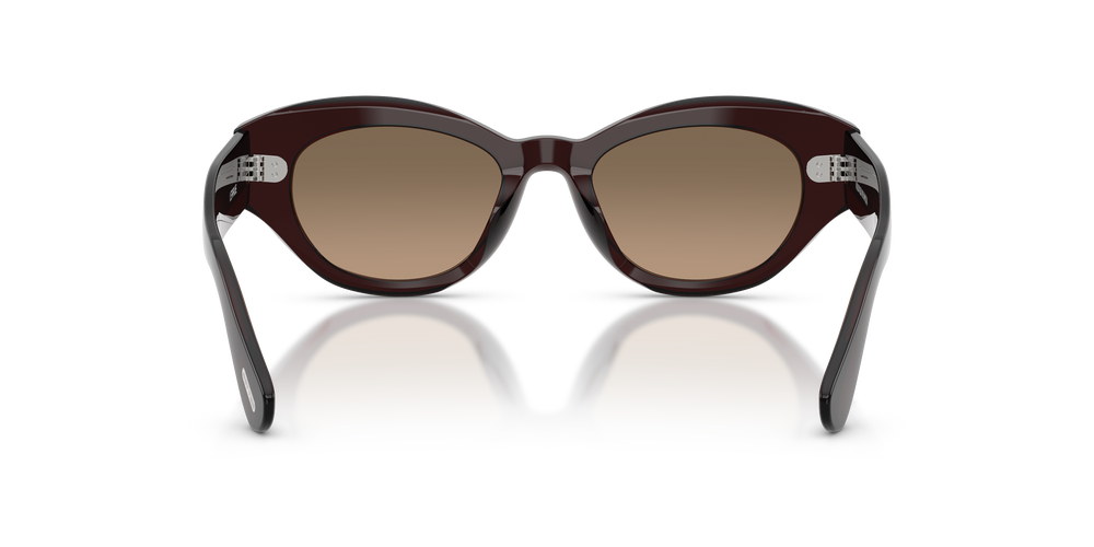 Sie Oliver Peoples Lerrue mit Dark Sienna Gestell und Braun Gläsern - Das Bild 5
