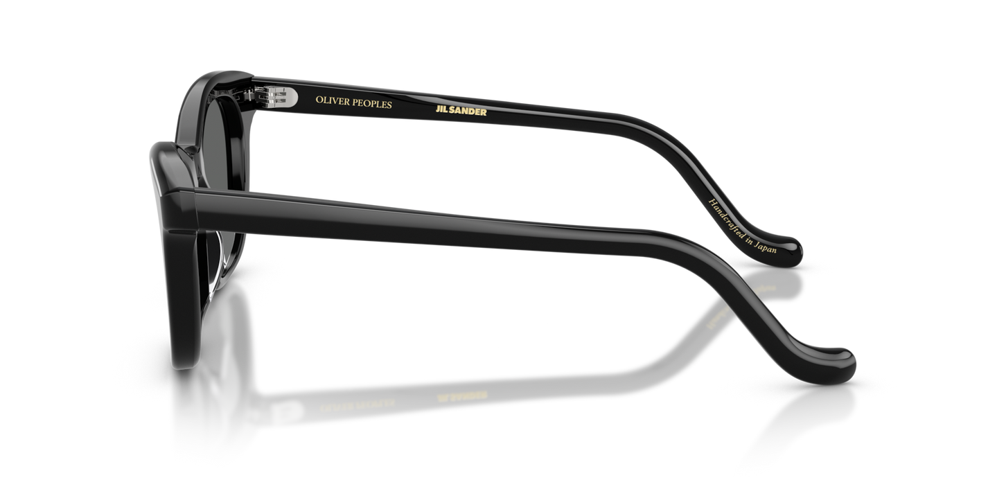 Oliver Peoples Edition 10 avec une monture Noir et des verres Gris - Image Branches