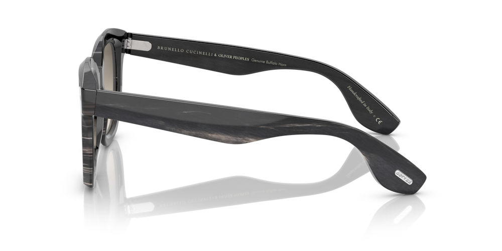 Oliver Peoples Filu' Horn with Black Horn frame and Green lenses - image 4